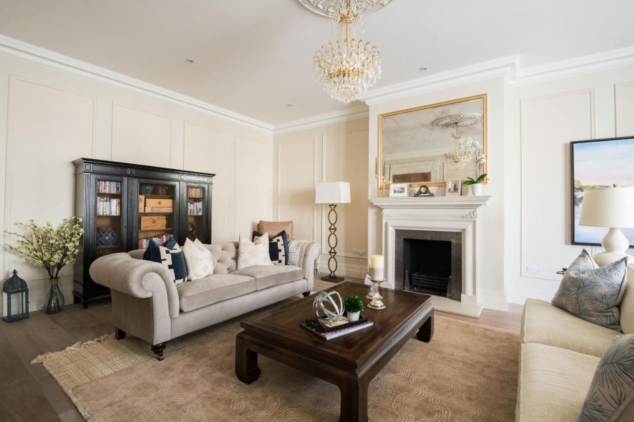 Breathtaking Putney Home With Gorgeous Garden Ричмънд Екстериор снимка
