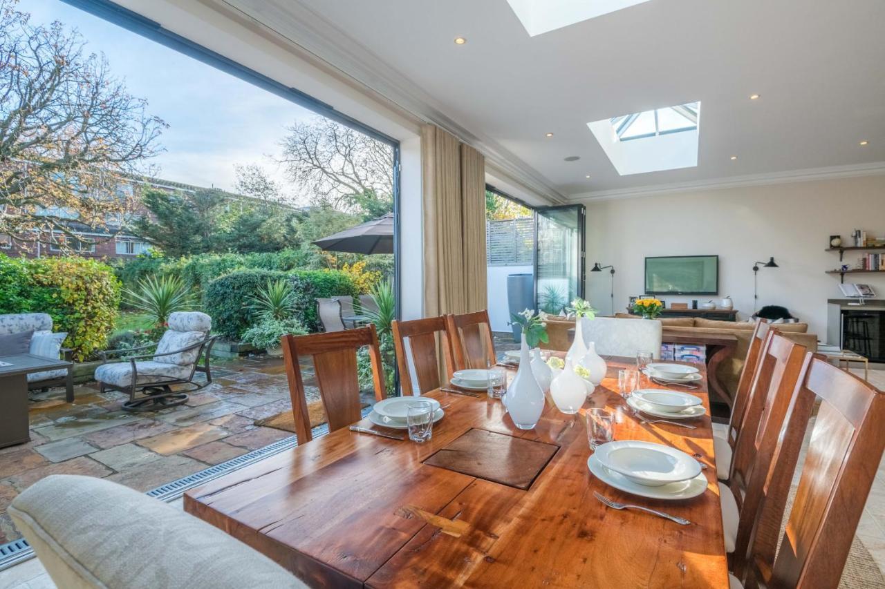 Breathtaking Putney Home With Gorgeous Garden Ричмънд Екстериор снимка