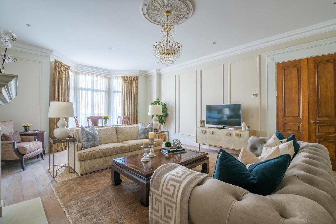 Breathtaking Putney Home With Gorgeous Garden Ричмънд Екстериор снимка